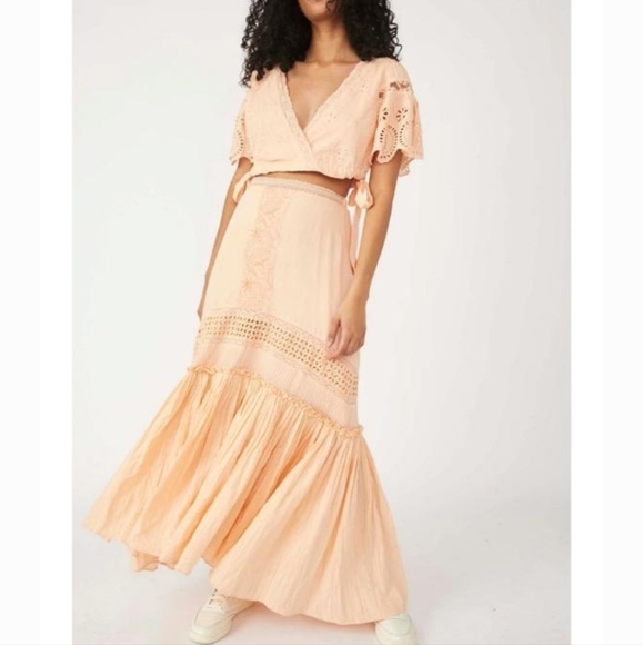 Free People Dresses & Skirts - Free People Imogen skirt & cropped top set - Bermuda Sand